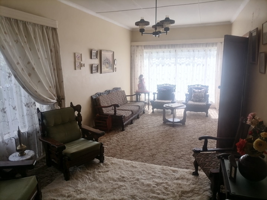4 Bedroom Property for Sale in Oudorp North West